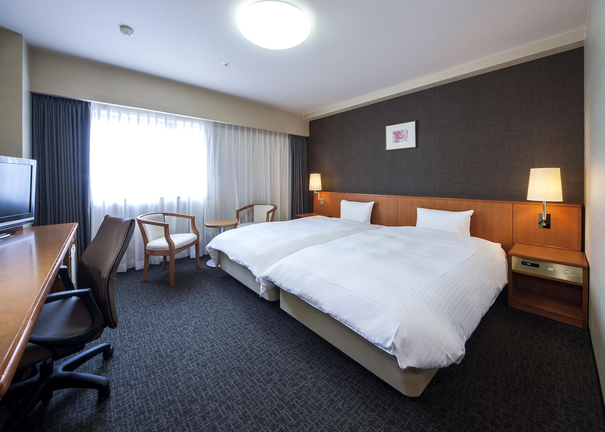 Daiwa Roynet Hotel Toyama Toyama Station Exterior foto